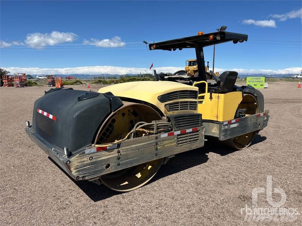 Bomag BW-284AD 双轮压路机