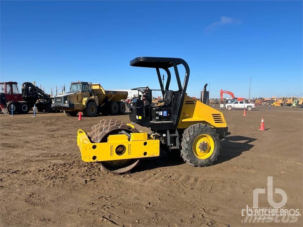 Bomag BW145PDH3 垃圾压实机