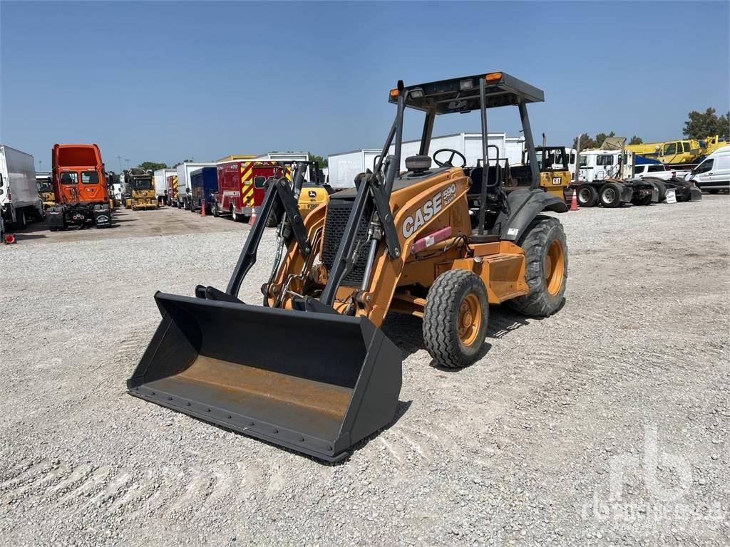 CASE 570MXT 翻斗车