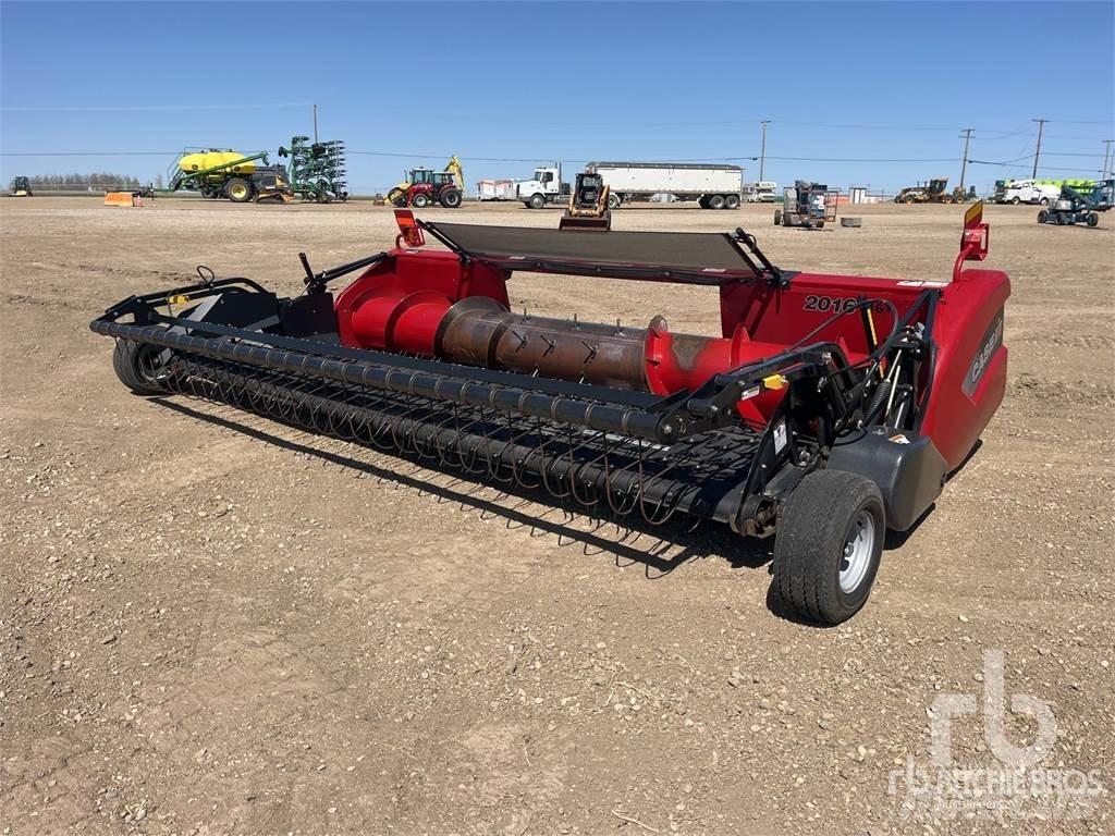 Case IH 2016 联合收割机头