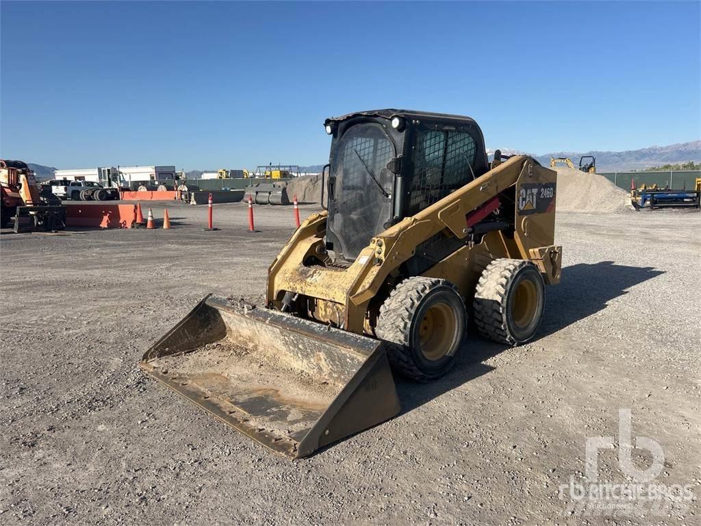 CAT 246D 滑移装载机