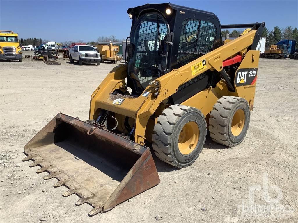 CAT 262D 滑移装载机