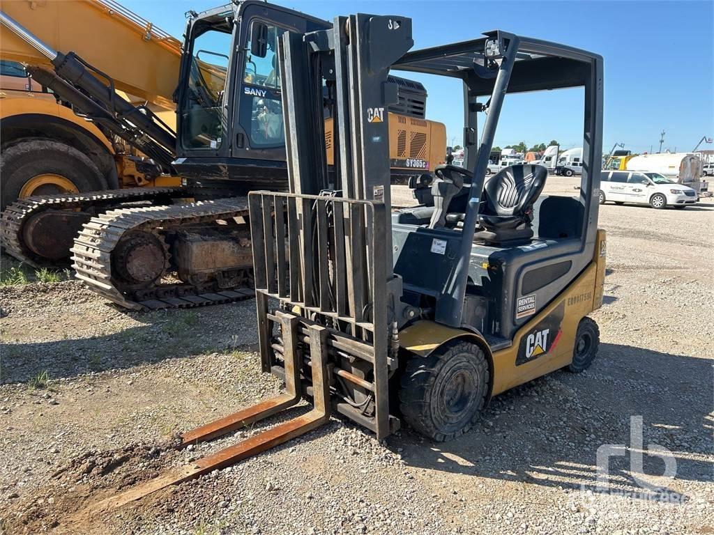 CAT 2EPC5000 电动叉车