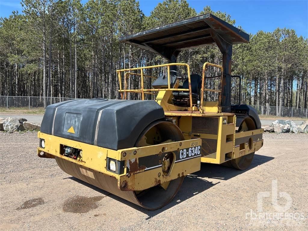 CAT 30 ft Tri/A 双轮压路机