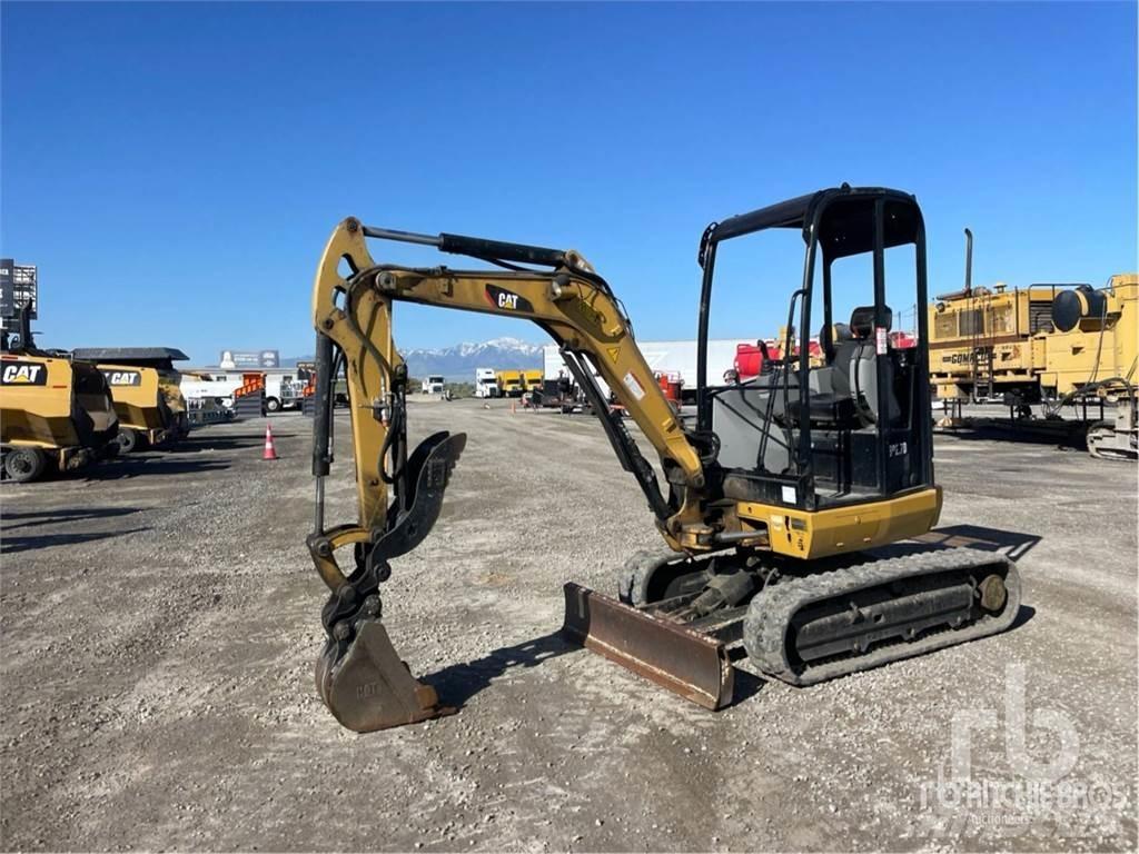 CAT 302.7DC1TH 小型挖掘机