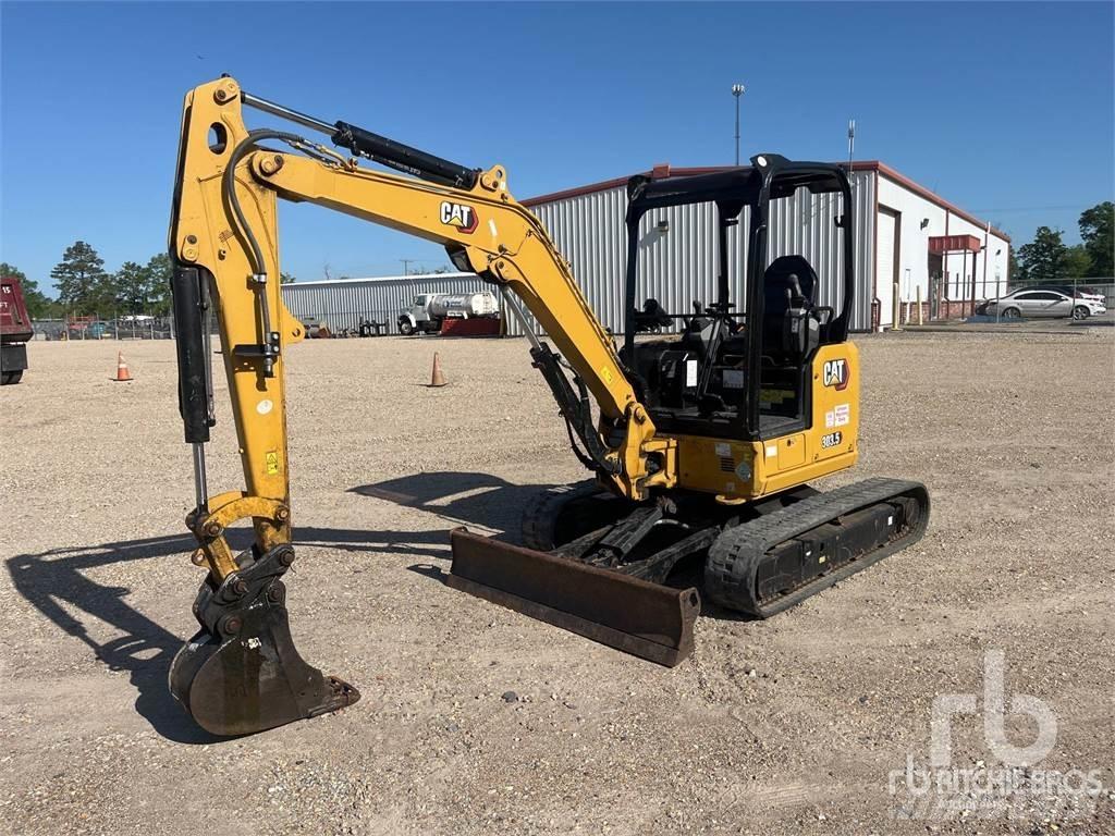 CAT 303.5CR 小型挖掘机