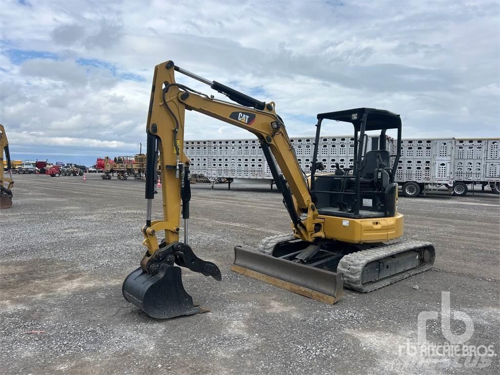 CAT 304E2 小型挖掘机