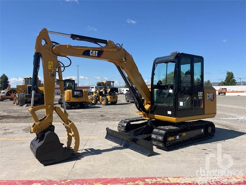 CAT 305.5E2 小型挖掘机