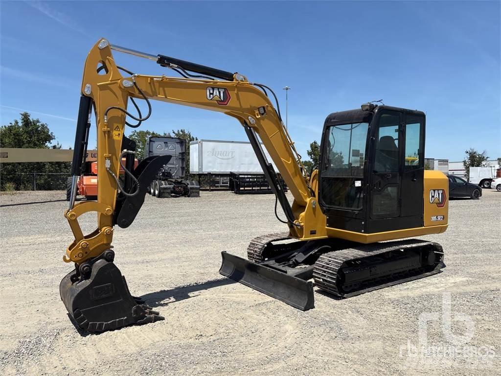 CAT 305.5E2 小型挖掘机