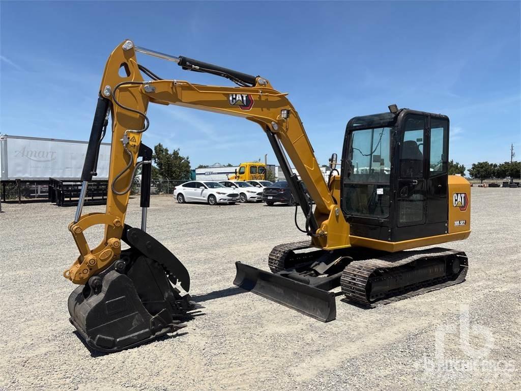 CAT 305.5E2 小型挖掘机