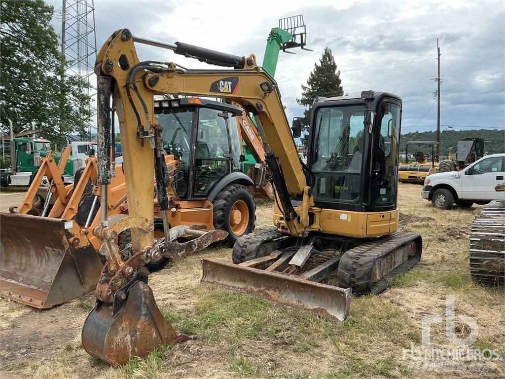 CAT 305C CR 小型挖掘机