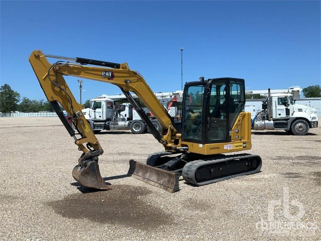CAT 306CR 小型挖掘机