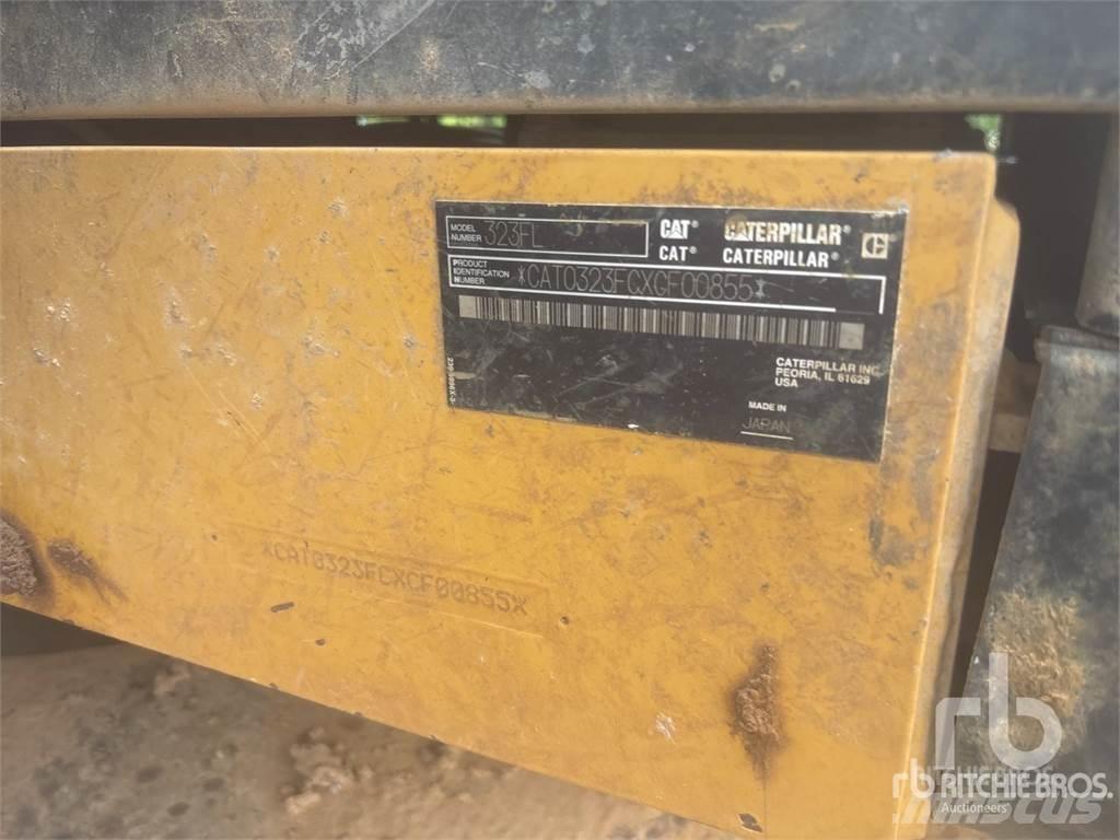 CAT 323FL 履带挖掘机