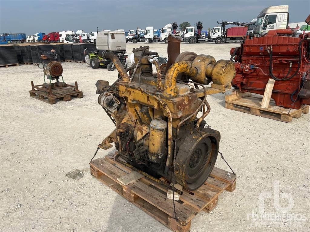 CAT 3304 发动机