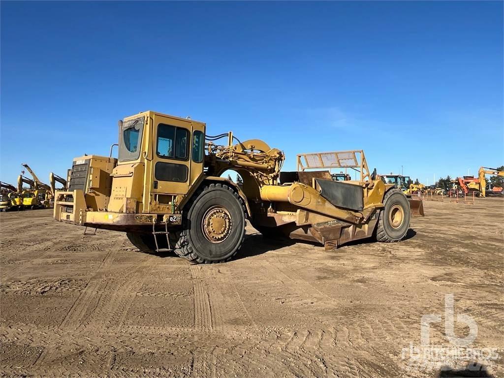 CAT 621F 铲运机
