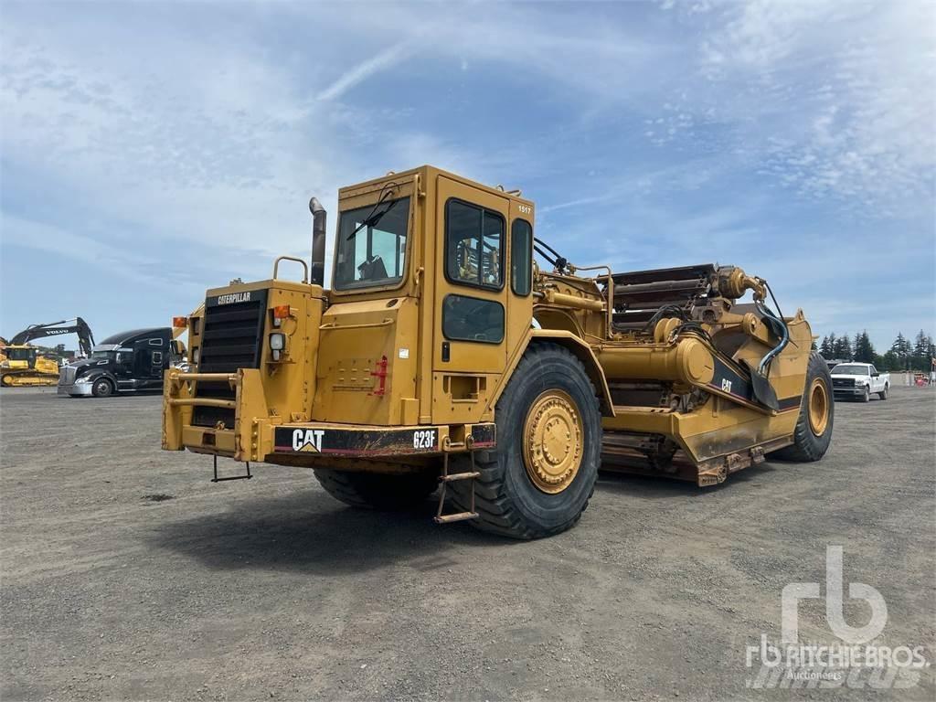CAT 623F 铲运机