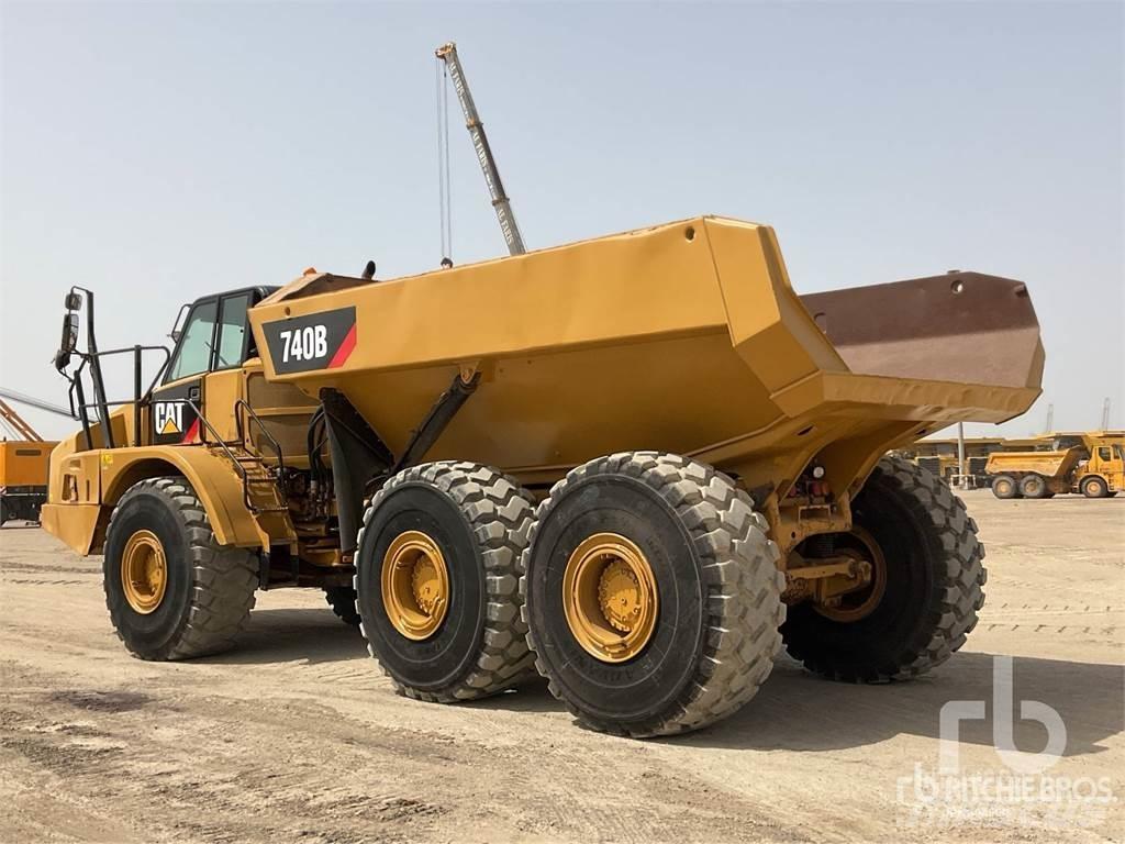 CAT 740B 铰接式自卸车