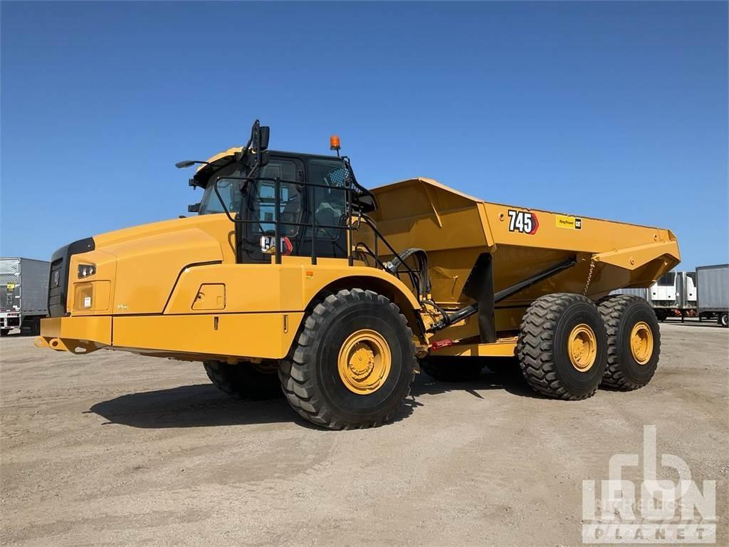 CAT 745 铰接式自卸车
