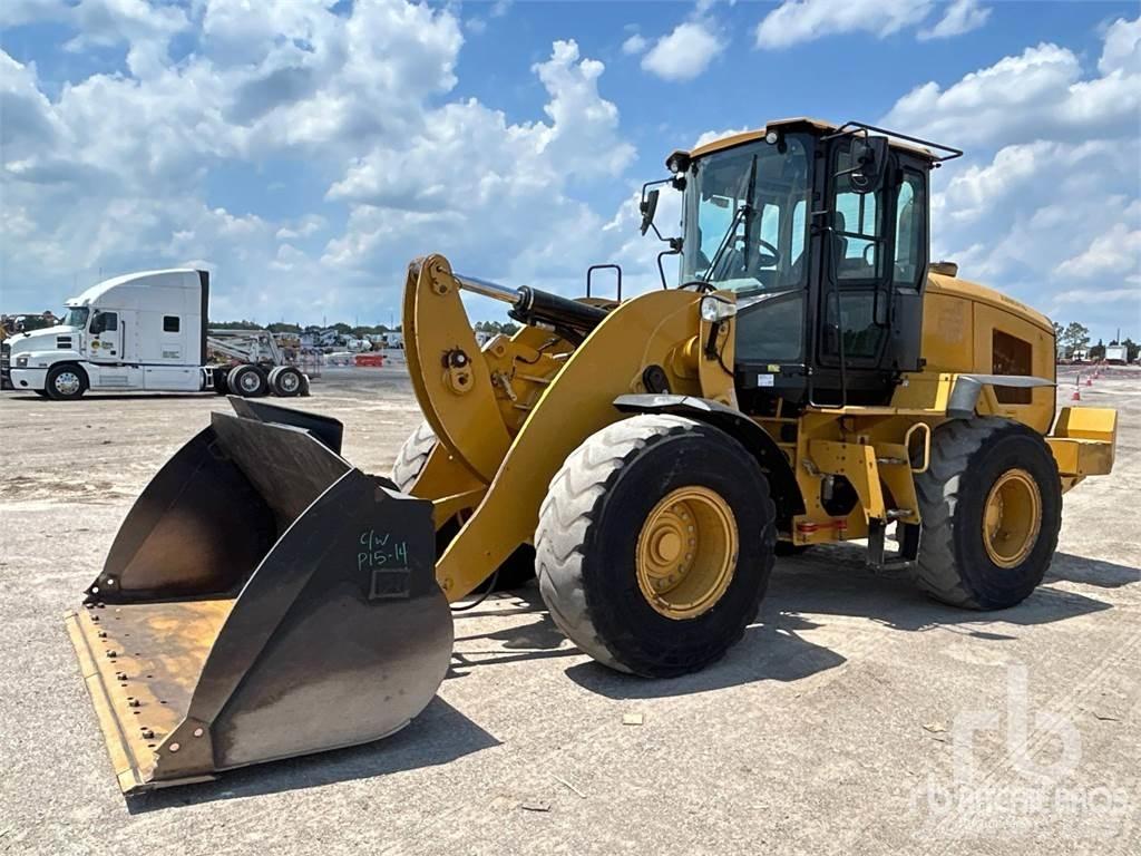 CAT 938M 轮式装载机
