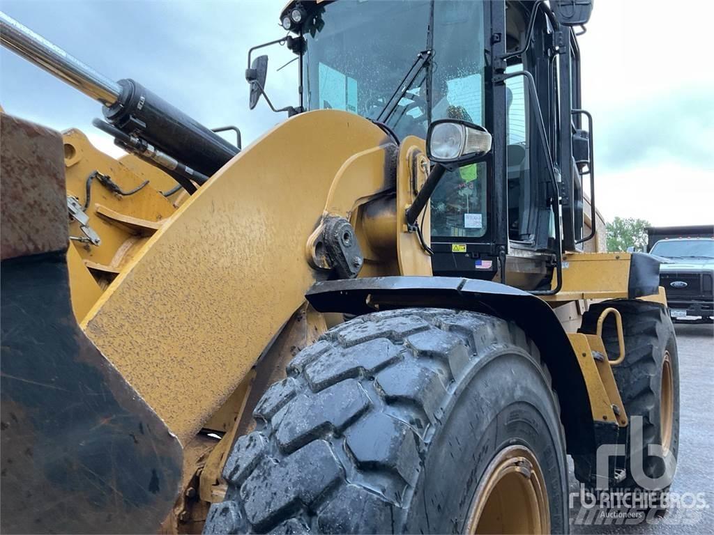 CAT 938M 轮式装载机
