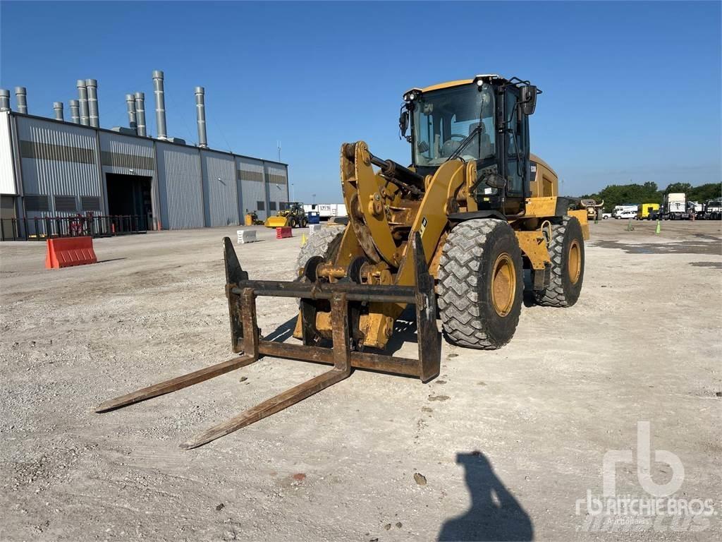 CAT 938M 轮式装载机