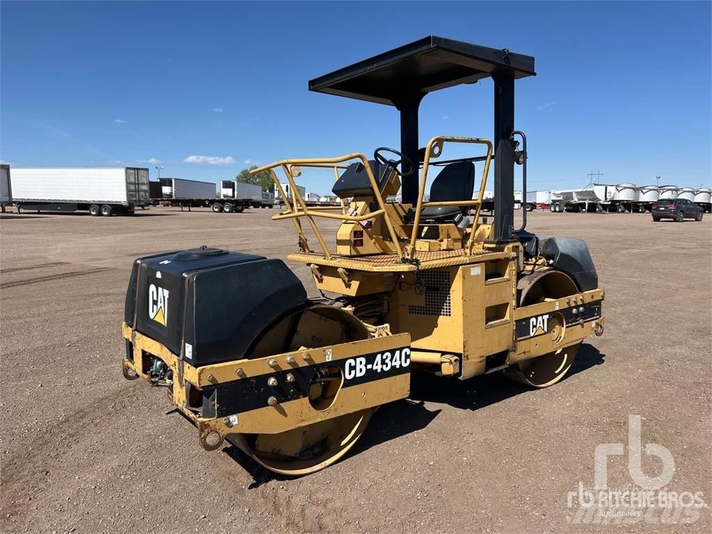CAT CB434C 土壤压实机