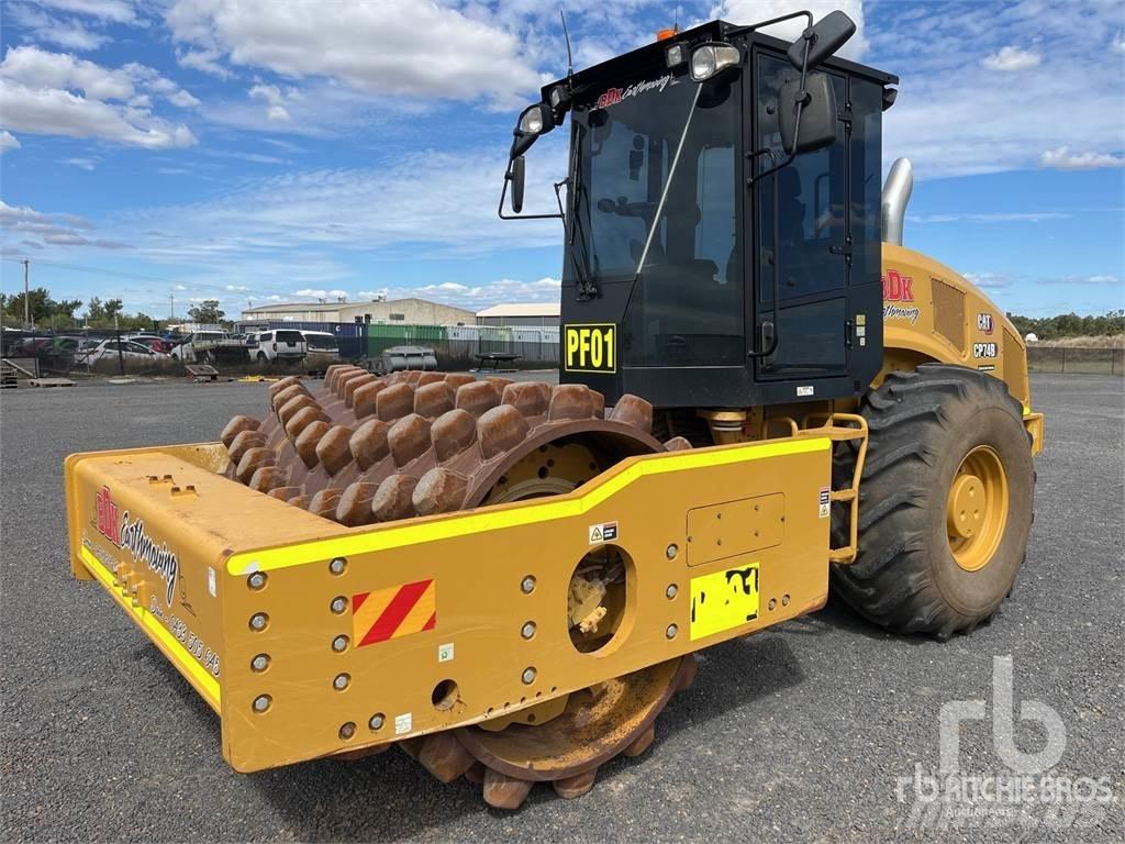 CAT CP74B 垃圾压实机