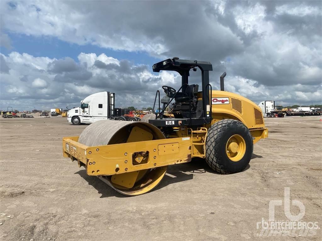 CAT CS54B 土壤压实机
