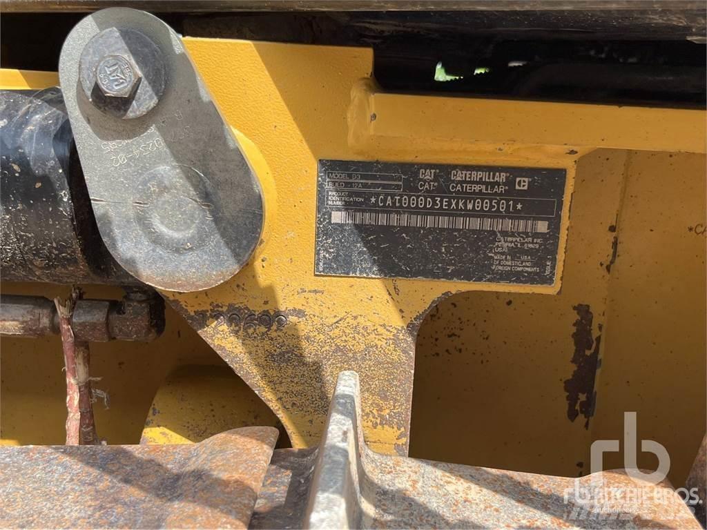 CAT D3 履带式推土机