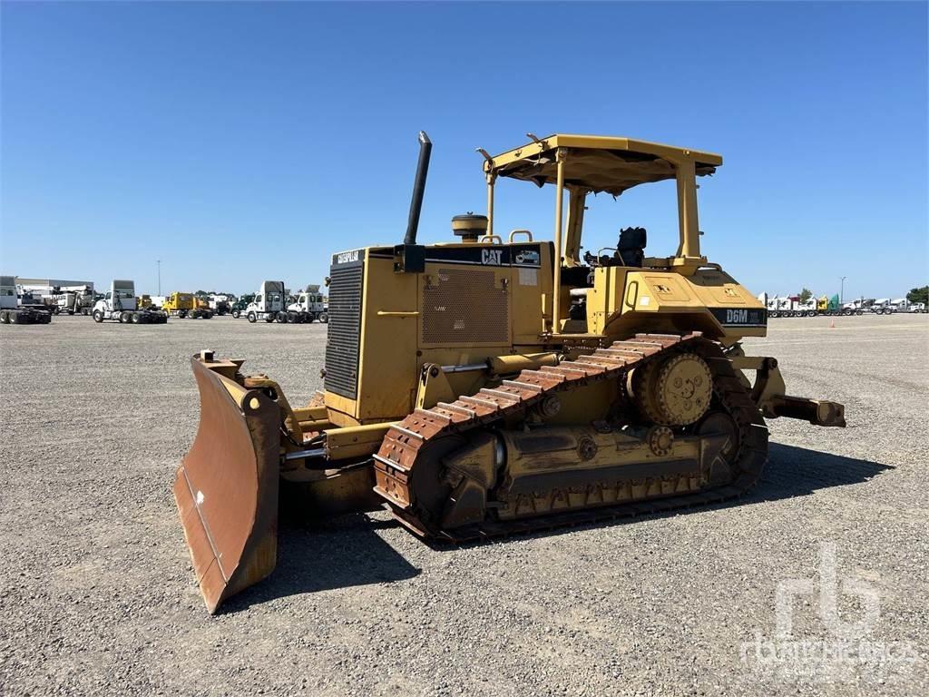 CAT D6M XL 履带式推土机