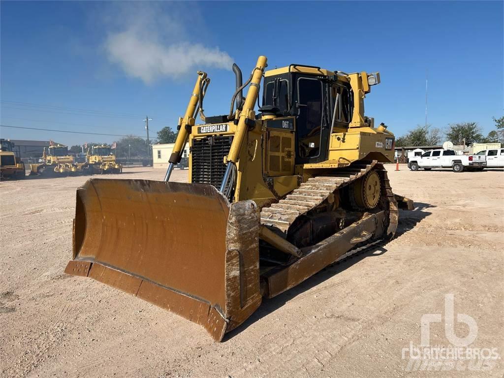 CAT D6T XL 履带式推土机