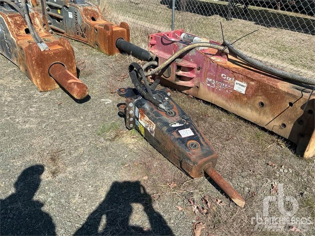 CAT H55S 破碎锤