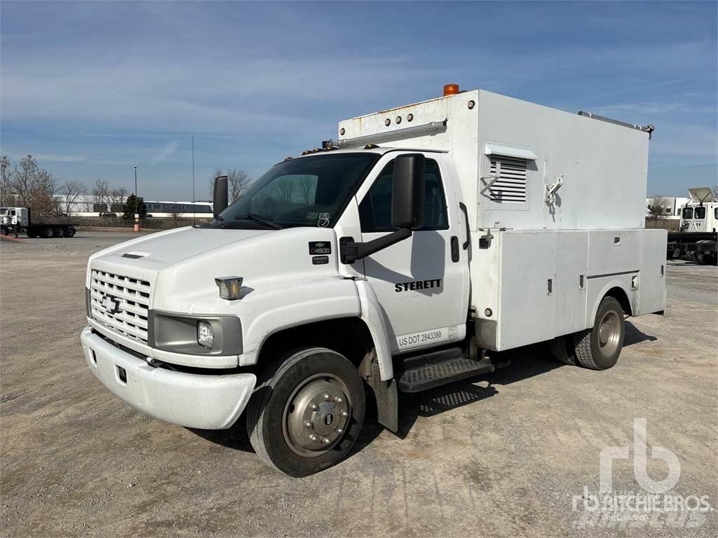 Chevrolet C4500 油罐车