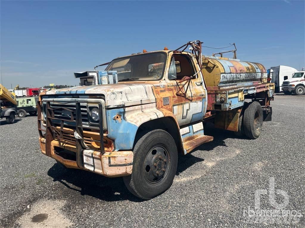 Chevrolet C60 水罐车