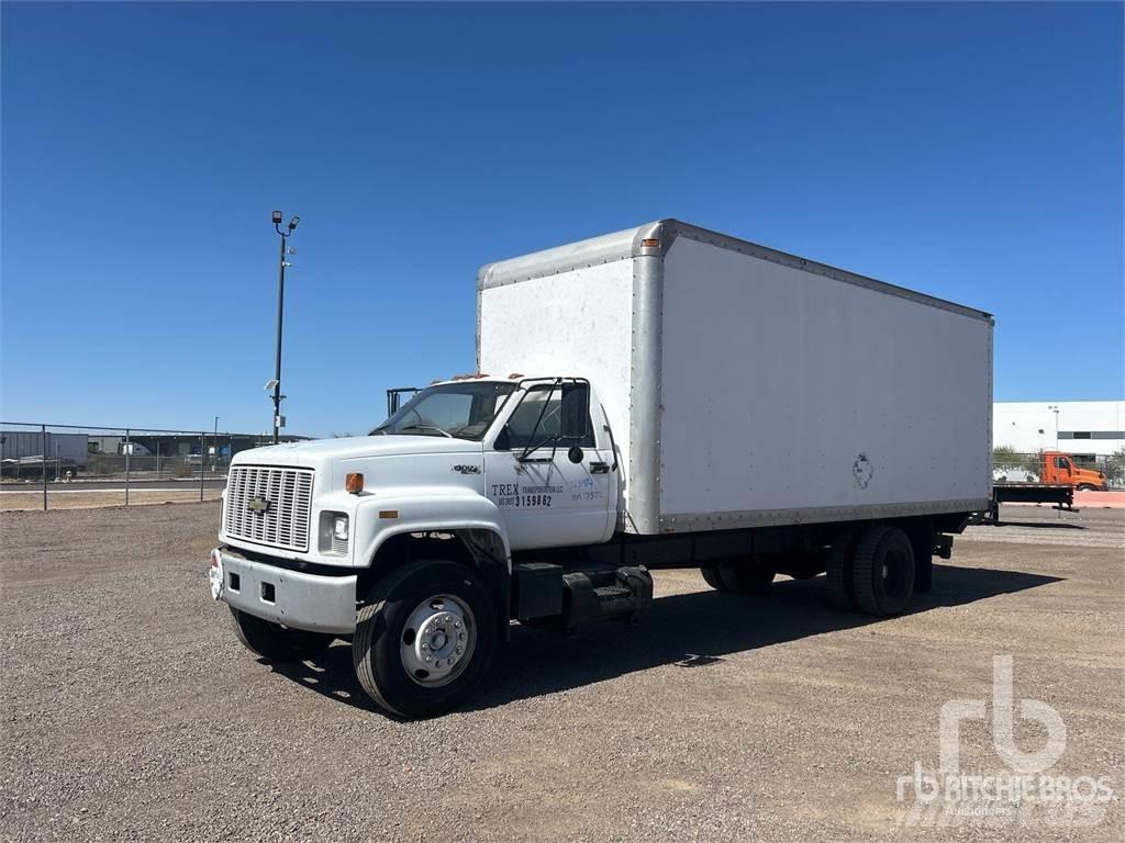 Chevrolet C7500 大型面包车
