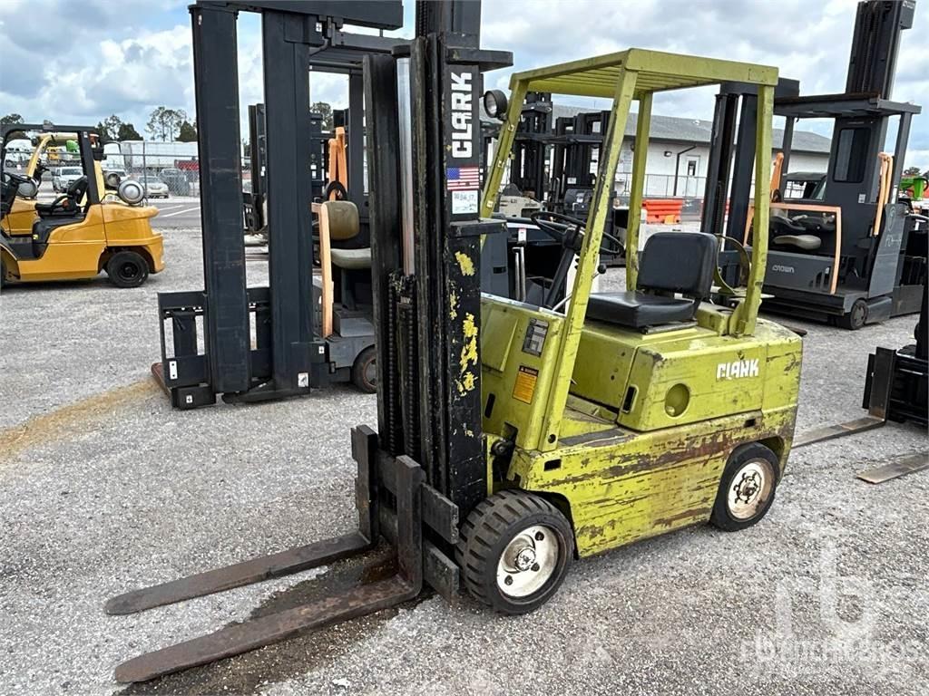 Clark C500-45 柴油叉车