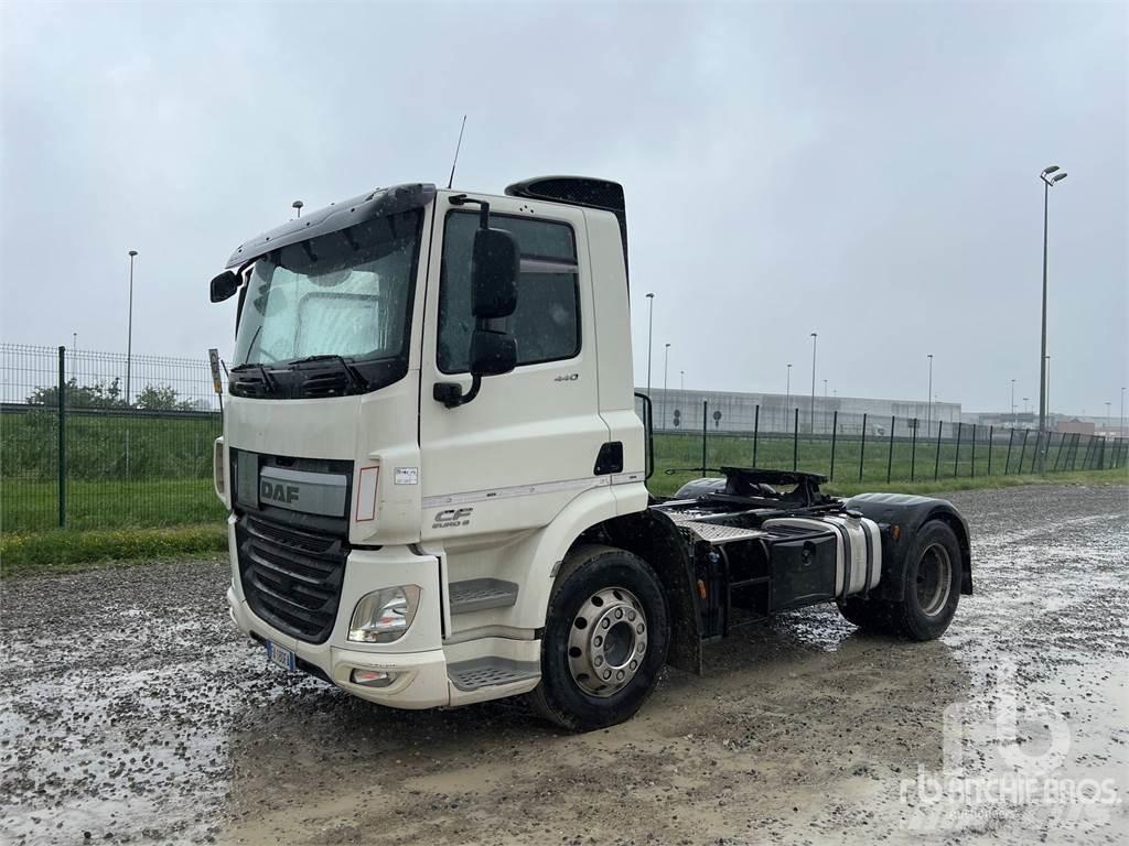 DAF CF 440 牵引车
