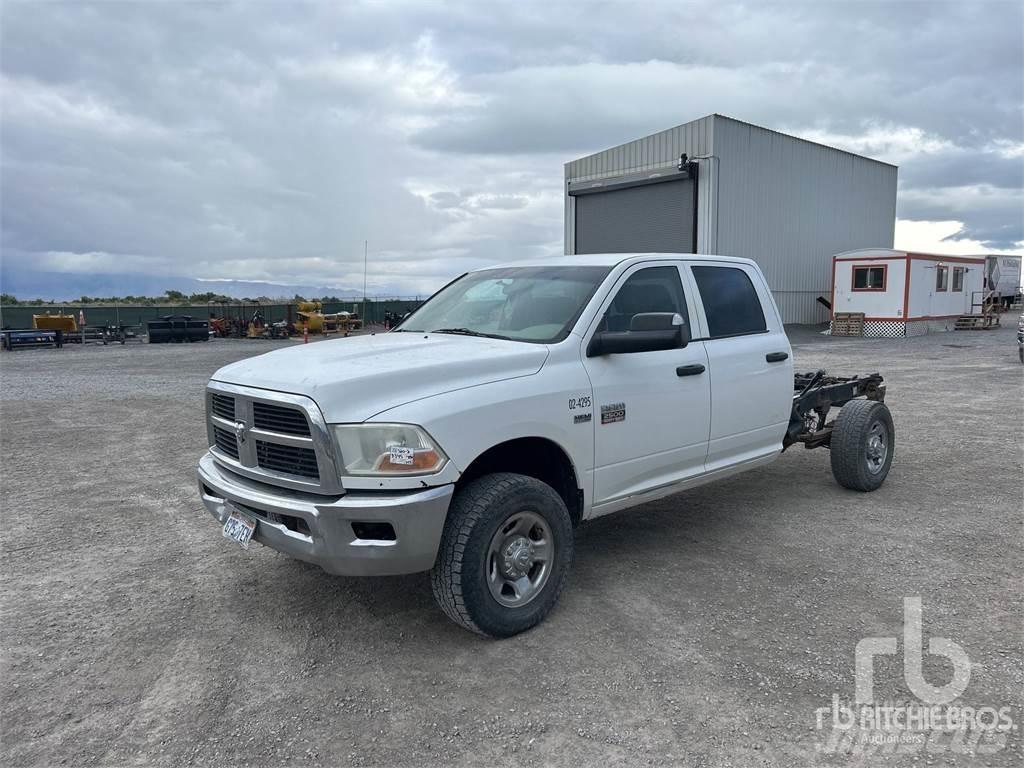 Dodge 2500 平板车