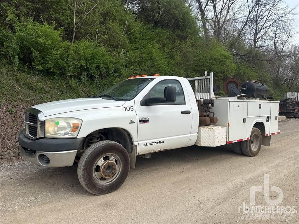 Dodge 3500 市政车