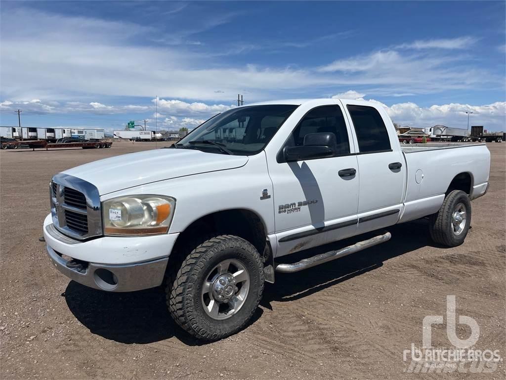 Dodge 3500 皮卡车