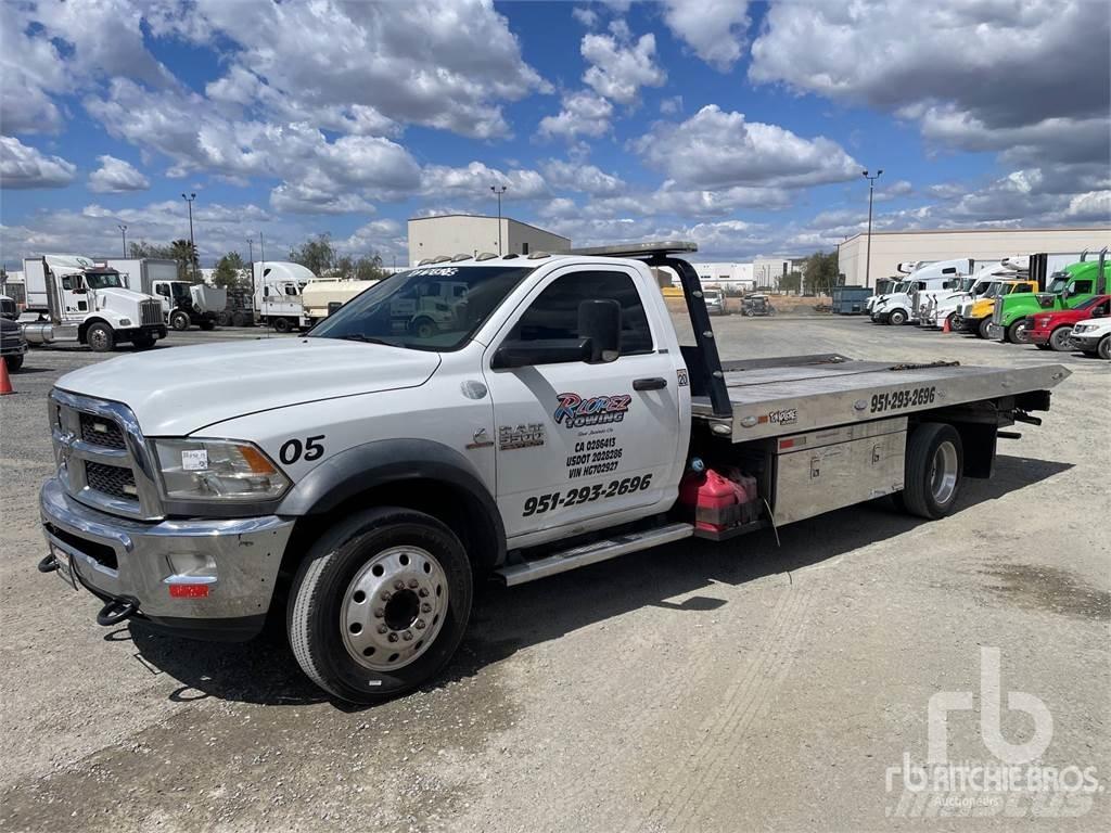 Dodge 5500 救援车
