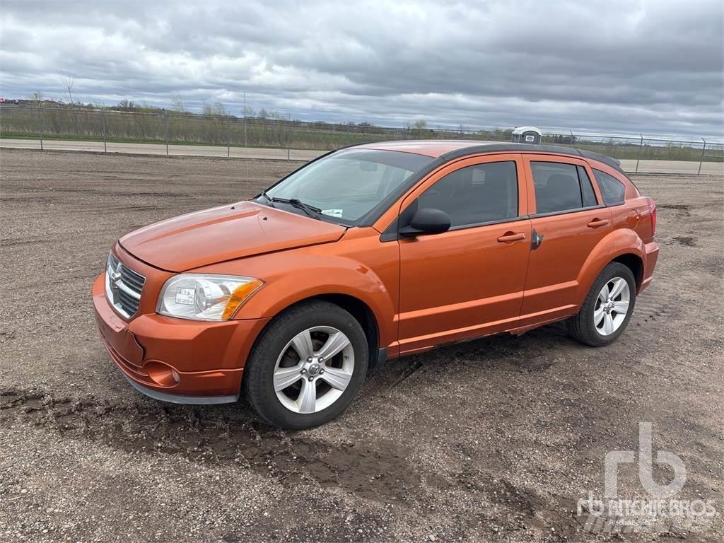 Dodge CALIBER 汽车