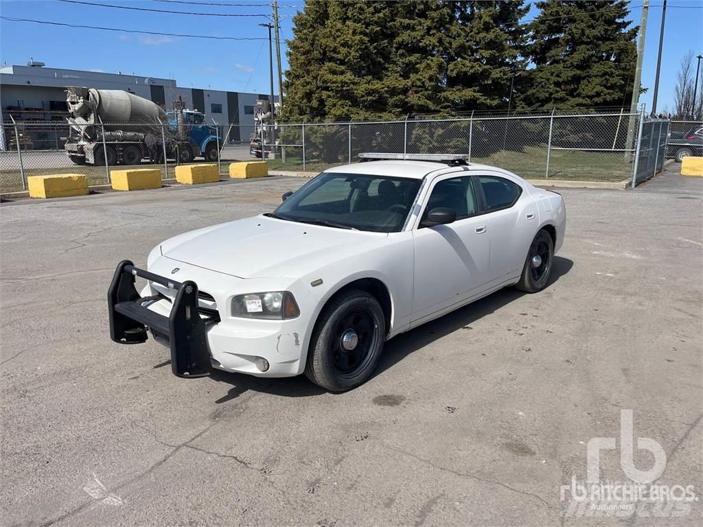 Dodge CHARGER 汽车