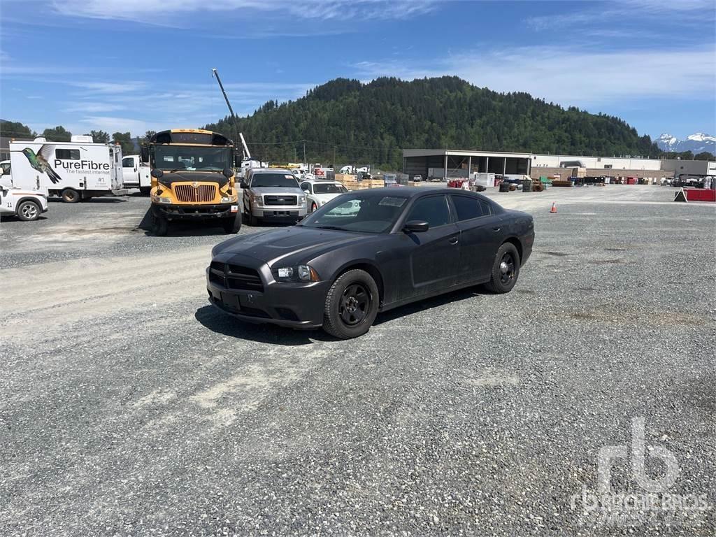 Dodge CHARGER 汽车