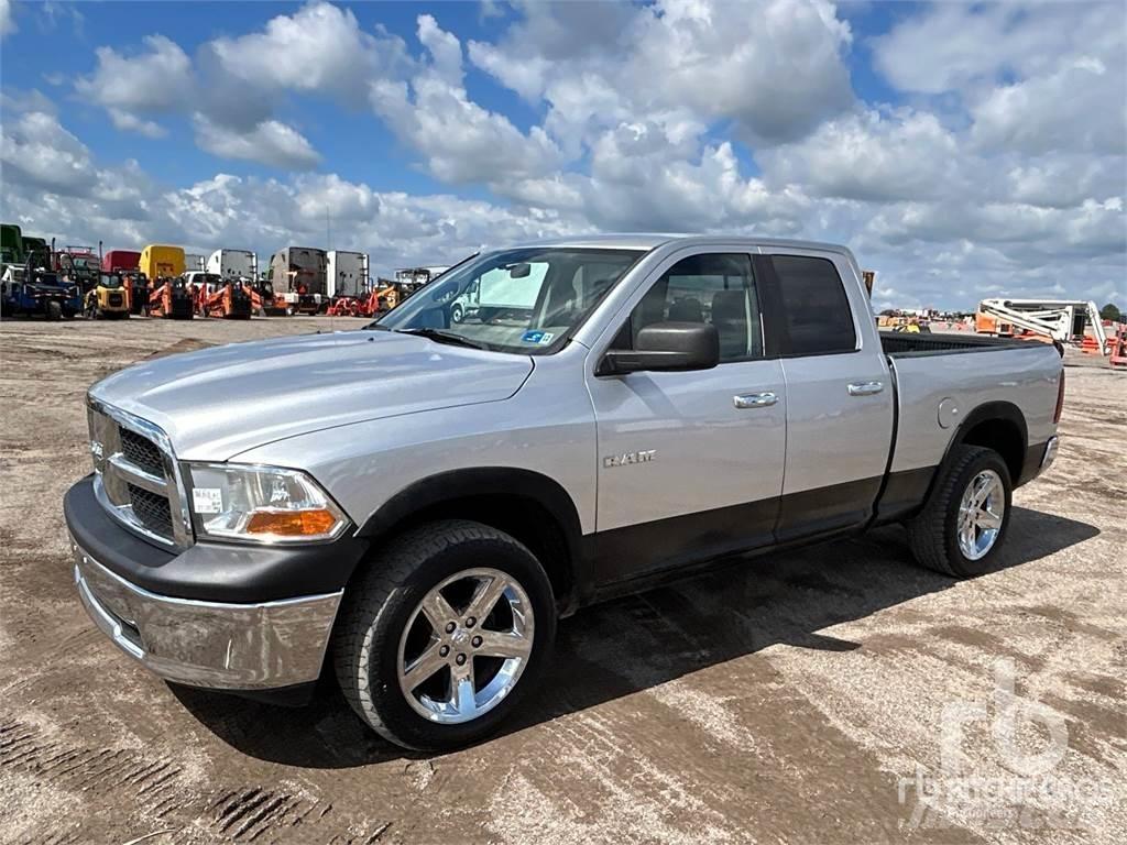Dodge RAM 1500 皮卡车