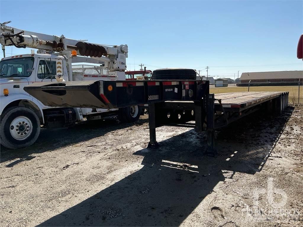 Doosan 522DD12R 低平板半挂车