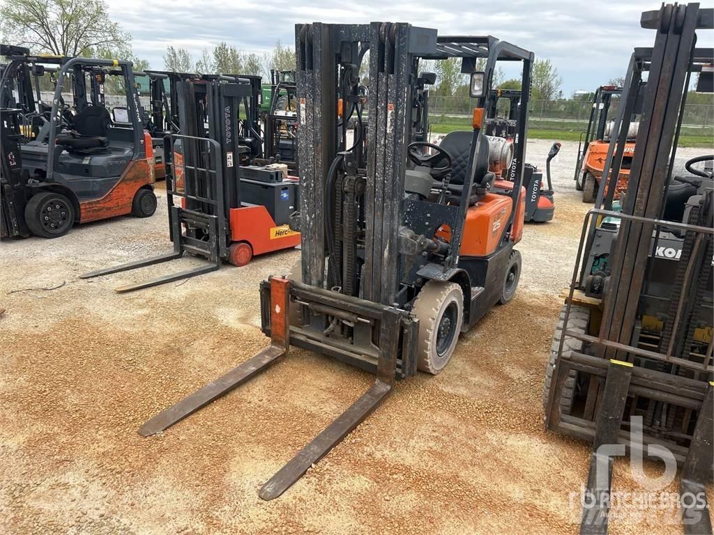 Doosan G25G 柴油叉车