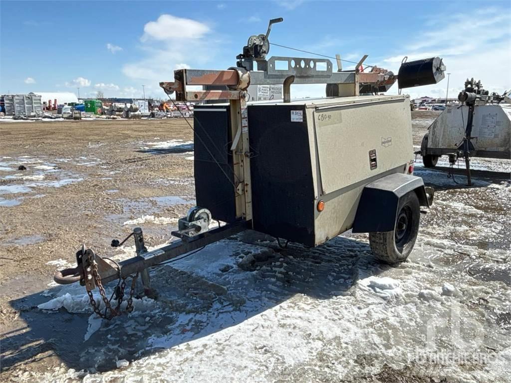Doosan L20 拖车式灯塔
