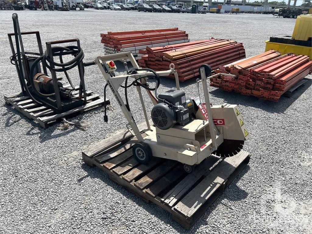 Edco Electric 沥青碎石同步封层车