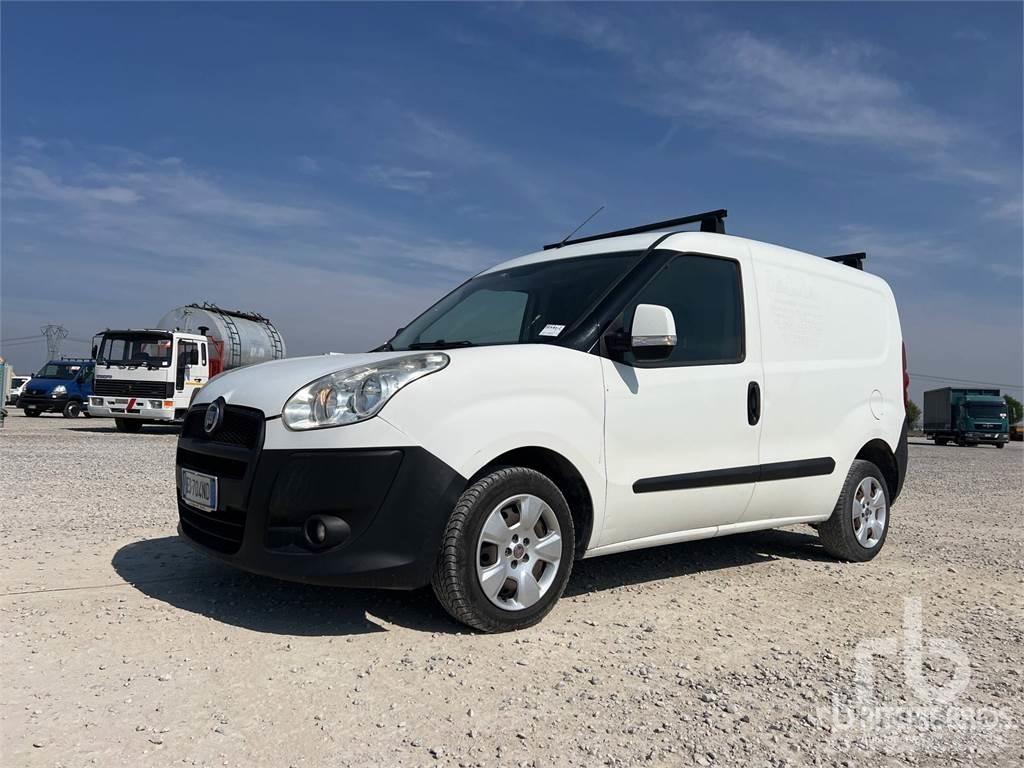 Fiat DOBLO 大型面包车